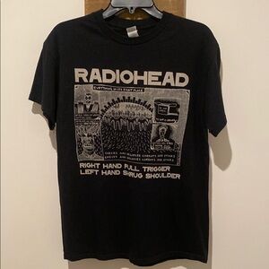 Gildan Black Graphic Tee